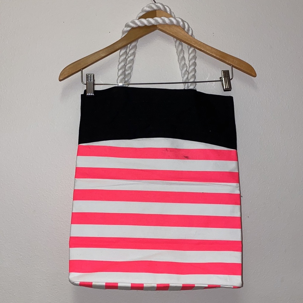 Victoria's Secret Beach Tote Bag Rope Handle - Picture 2 of 6